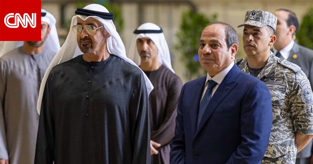 تصريح سابق للسيسي عن الجيش المصري يبرز مجددًا خلال زيارته لمفرزة المقاتلات المصرية المتمركزة في الإمارات 
