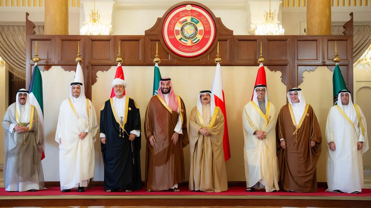 إيران ترد على ما ورد ببيان دول مجلس التعاون الخليجي حول الجزر الثلاث