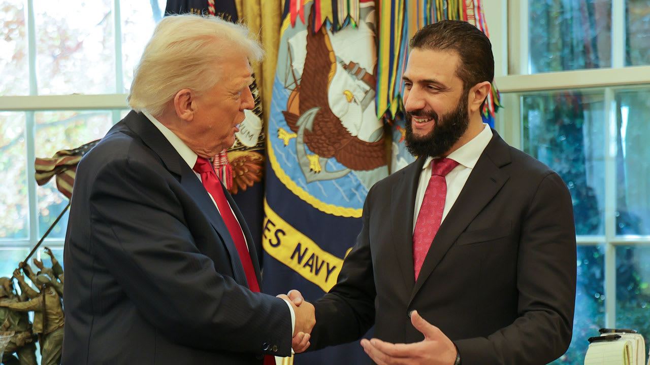 بعد هجوم داعش في سوريا.. إلى أي مدى تعقّد موقف ترامب وأحمد الشرع؟