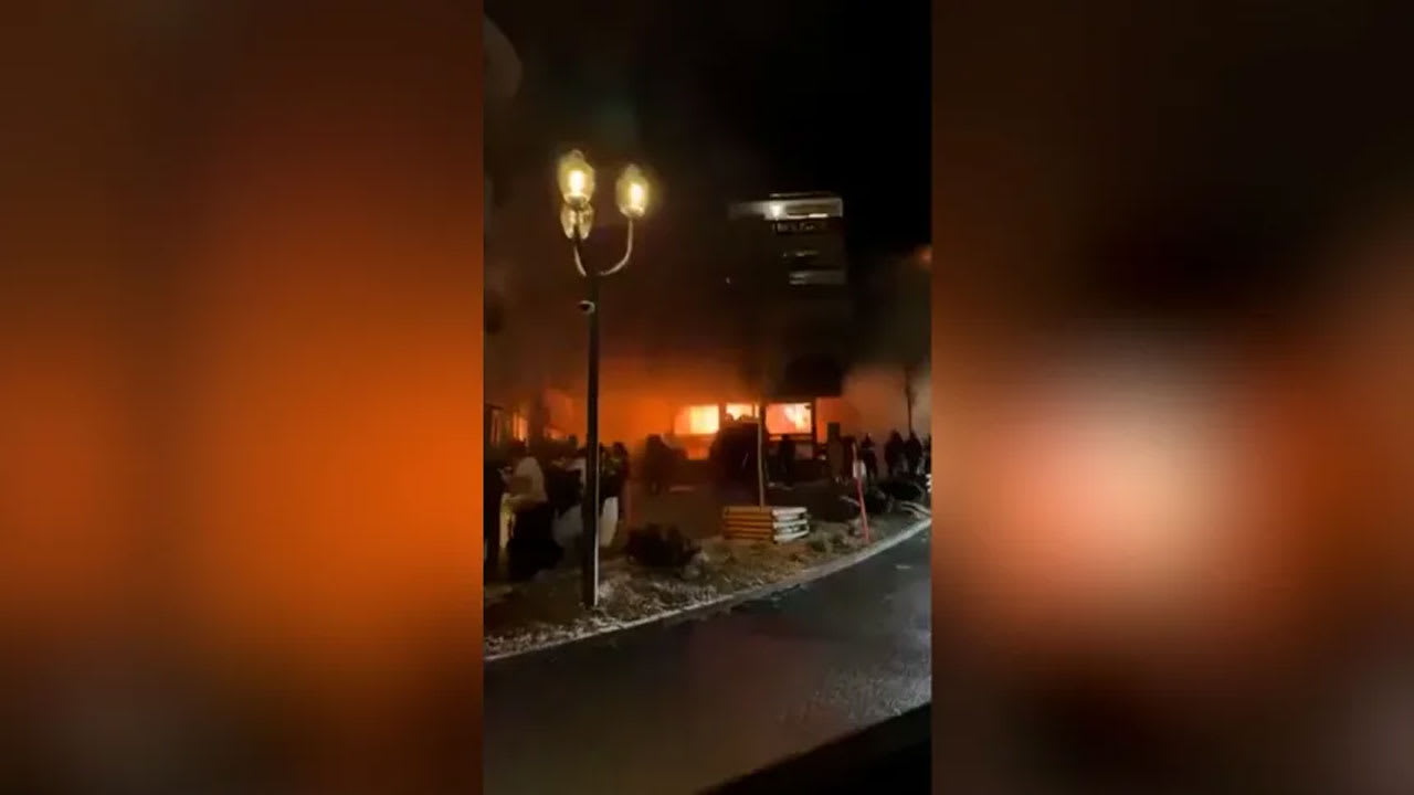 جنسيات القتلى وعددهم بحريق حفل رأس السنة بمنتجع سويسري.. ماذا نعلم؟