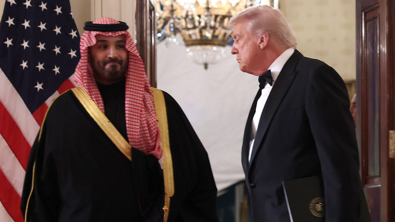 مسؤول إيراني يرد على ترامب ودفعه السعودية للتطبيع مع إسرائيل