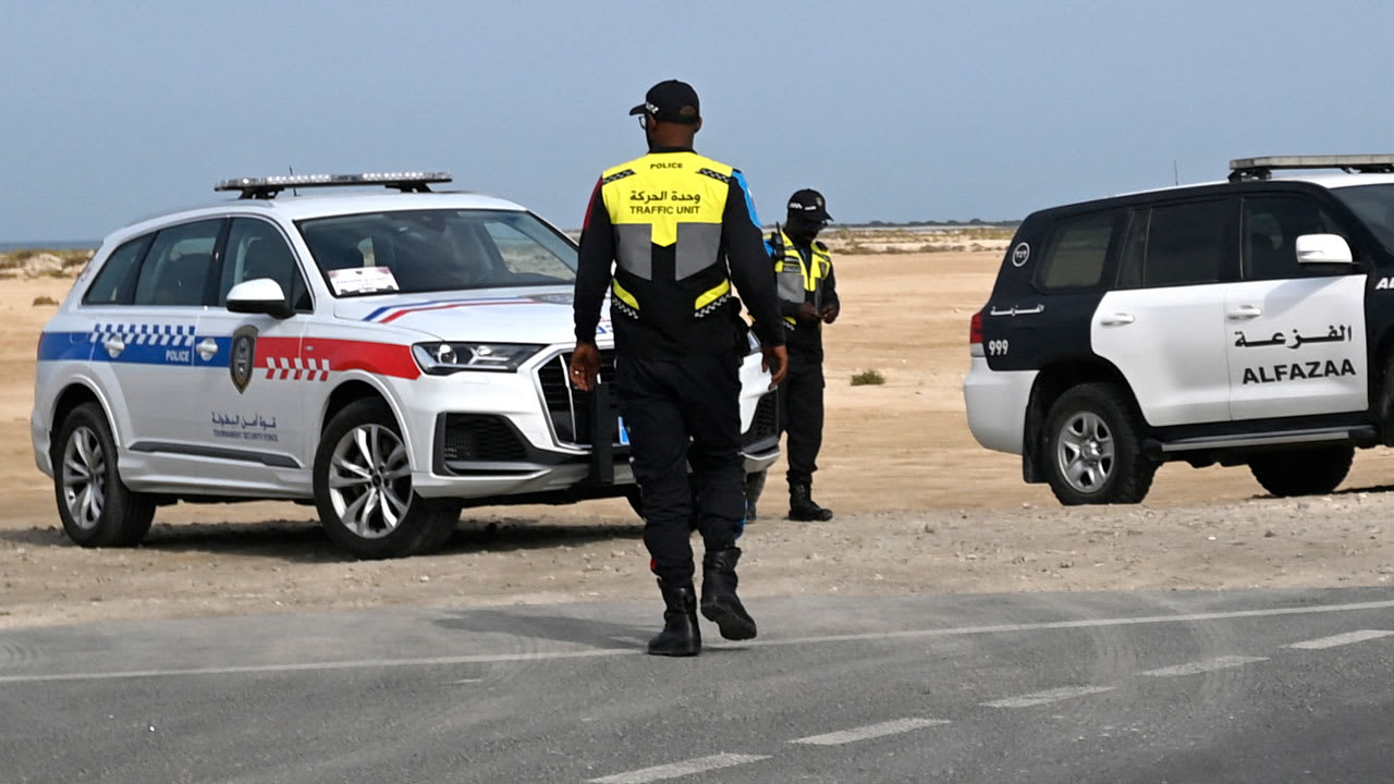 كاميرا CNN على متن أقرب مدمرة بالبحرية الأمريكية إلى حدود إيران