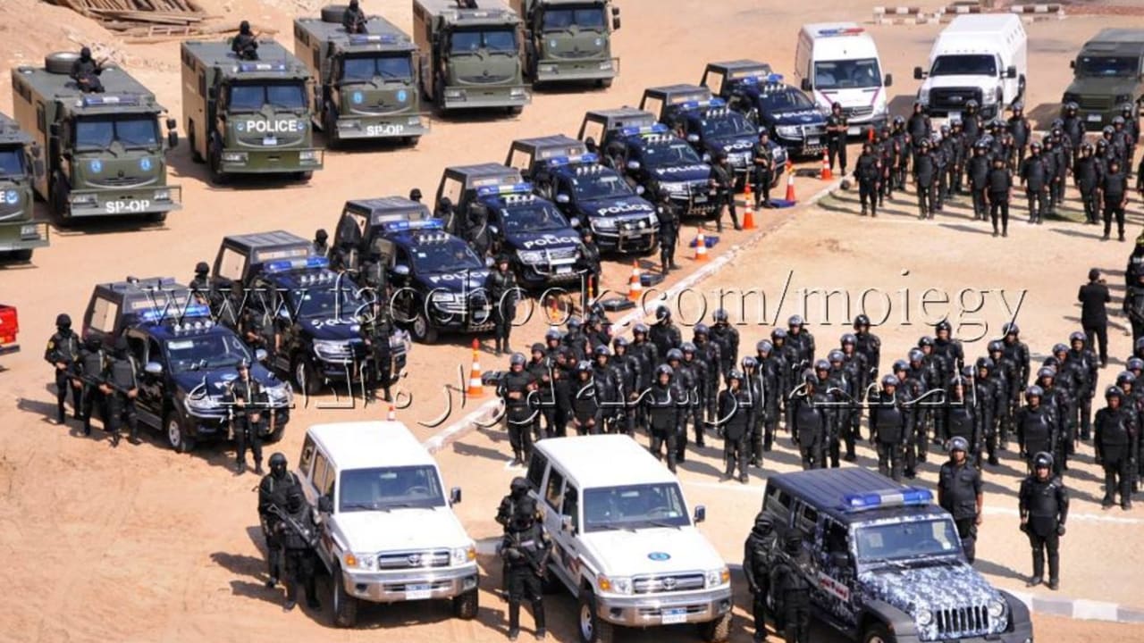 جانب من قوات الشرطة المشاركة في تأمين العملية الإنتخابية 2015