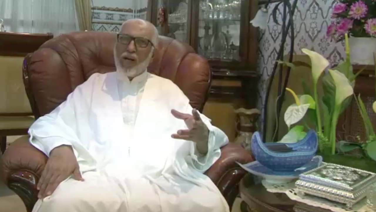 عبد العزيز بلخادم: العداء للمحيط السلطوي والتصريحات النارية عجلا بإقالة عمار سعداني