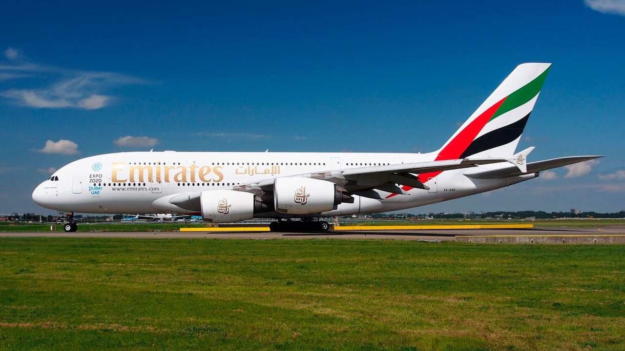 طائرة "إيرباص A380-800"