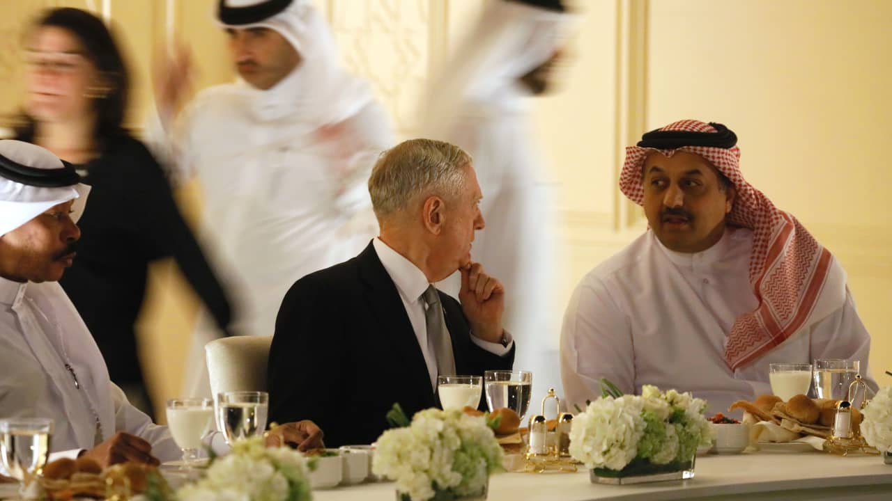وزير الدفاع الأمريكي يؤكد أهمية مساهمة قطر في التحالف ضد داعش