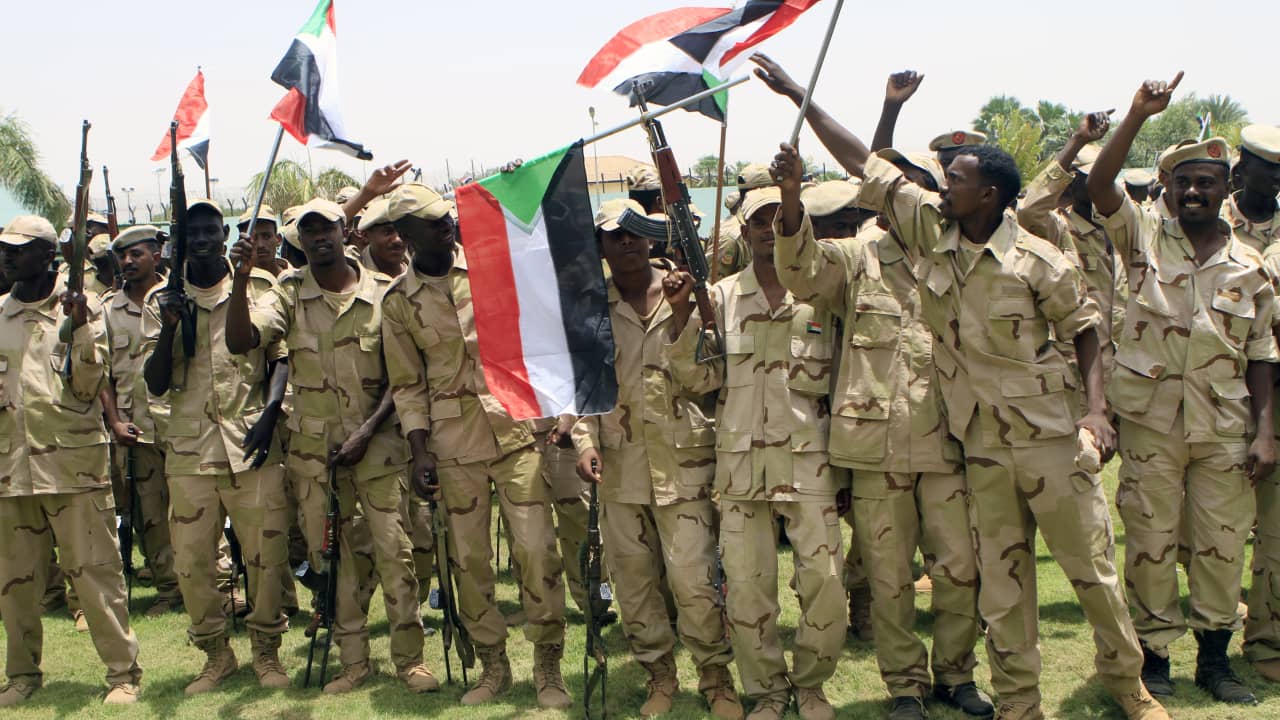 مساعد وزير الدفاع السعودي في الخرطوم والسودان يؤكد "موقفه الثابت"