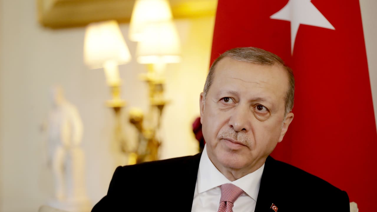 أردوغان: الشعب كلفني برئاسة البلاد ونسبة المشاركة بلغت 90%