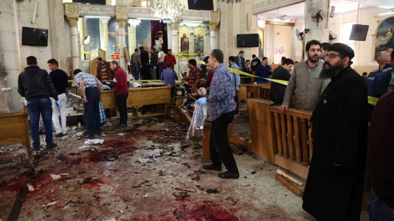 محكمة عسكرية تقضي بإعدام 17 وسجن 29 في وقائع "تفجير كنائس" وكمين بمصر