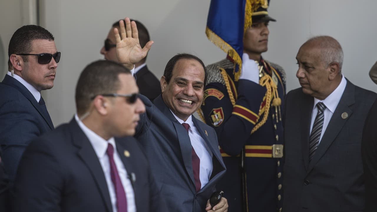 برلمان مصر يوافق على تعديلات الدستور.. ماذا ينتظر البلاد؟