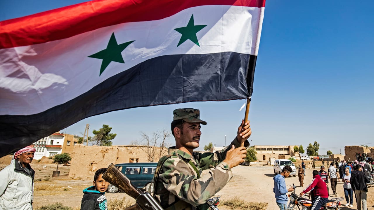 الجيش السوري يدخل إلى عدة بلدات وقرى في الرقة من بينها "الطبقة"