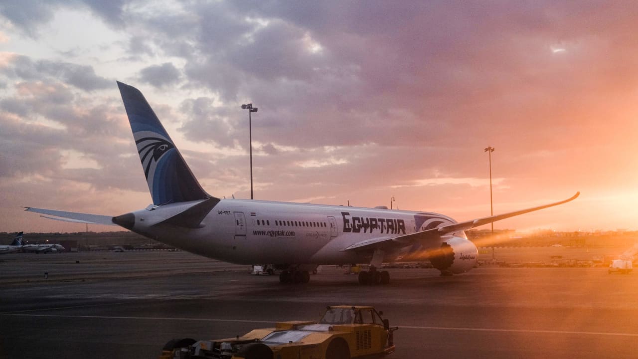 مصر للطيران تعلن قرارا جديدا بشأن الرحلات إلى الكويت في ظل كورونا
