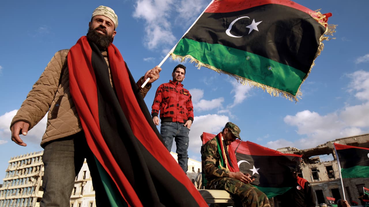 مظاهرات في بنغازي بعد فترة قصيرة احتجاجات طرابلس