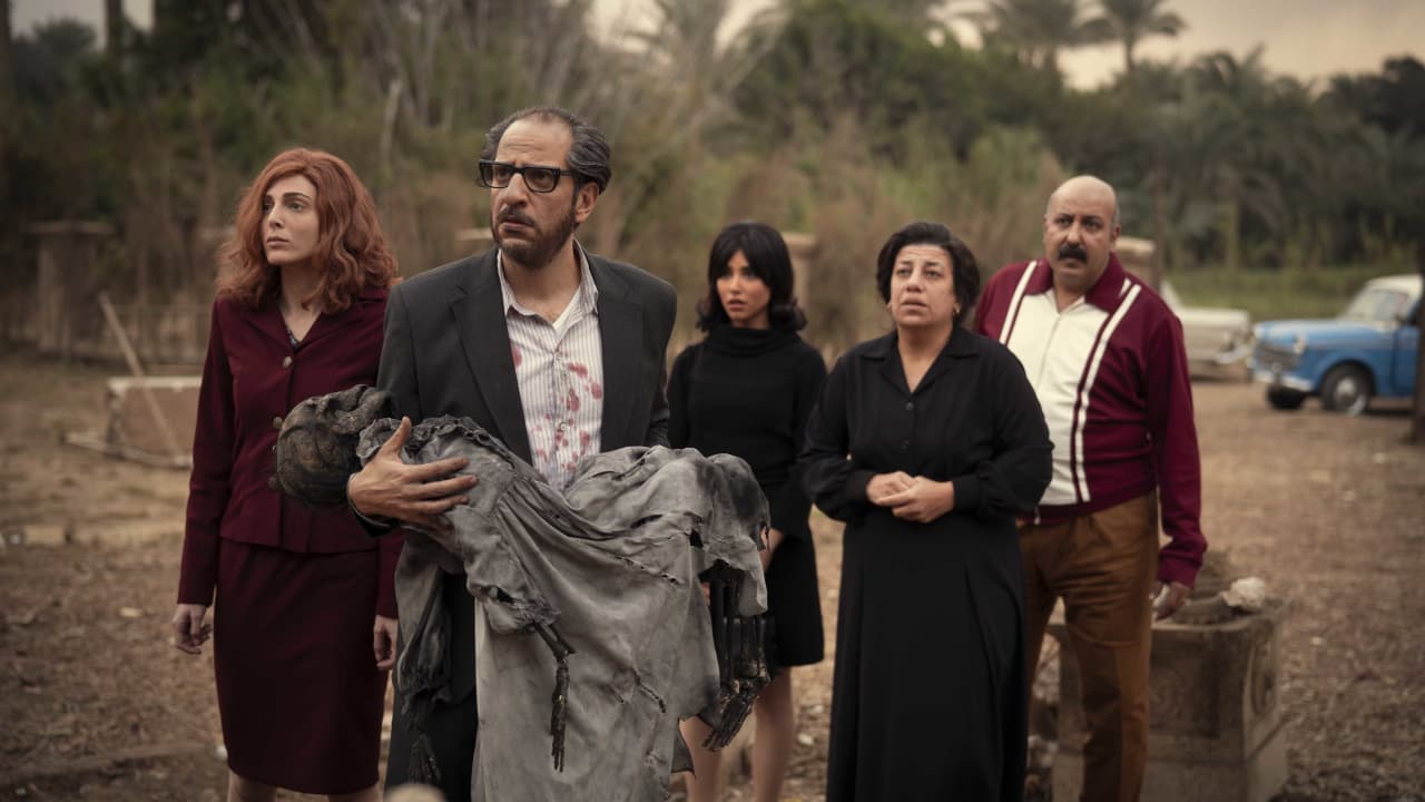 نجمة الأفلام الإباحية ميا خليفة: وزير خارجية لبنان السابق حظرني عبر  انستغرام - CNN Arabic