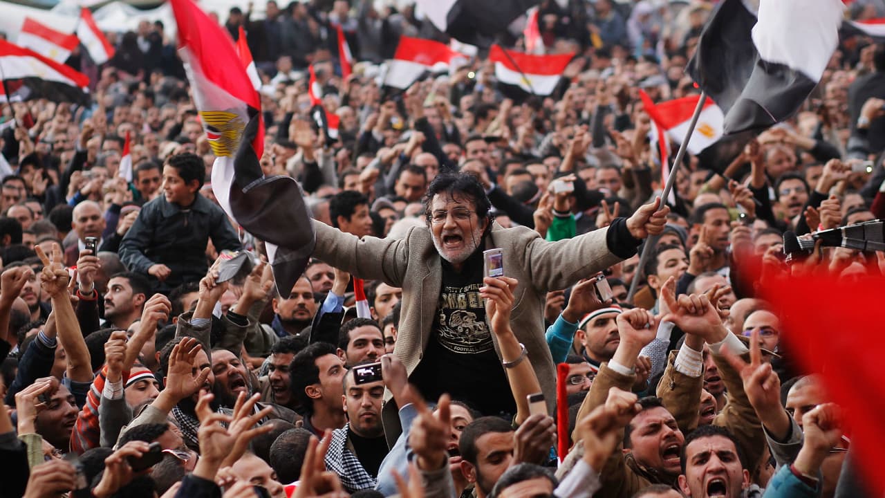 صورة أرشيفية من ميدان التحرير في مصر العام 2011