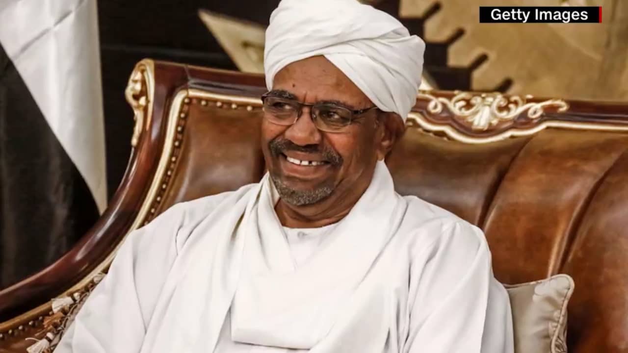محامي البشير لـCNN: قرار تسليمه للمحكمة لجنائية الدولية مؤامرة وسيكون كارثة على السودان