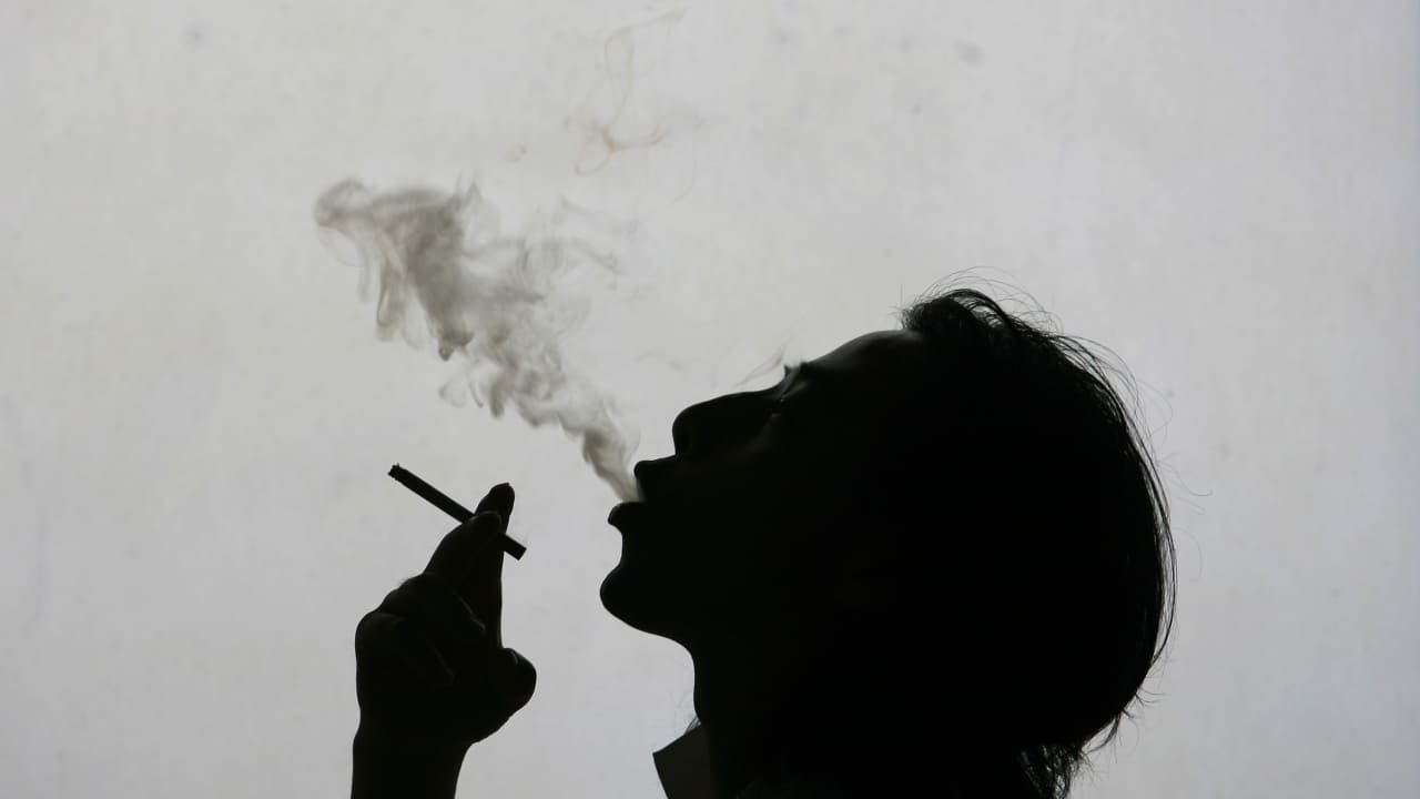 كم مرة تحتاج للإقلاع عن التدخين نهائيا؟ مجلس الصحة الخليجي يجيب