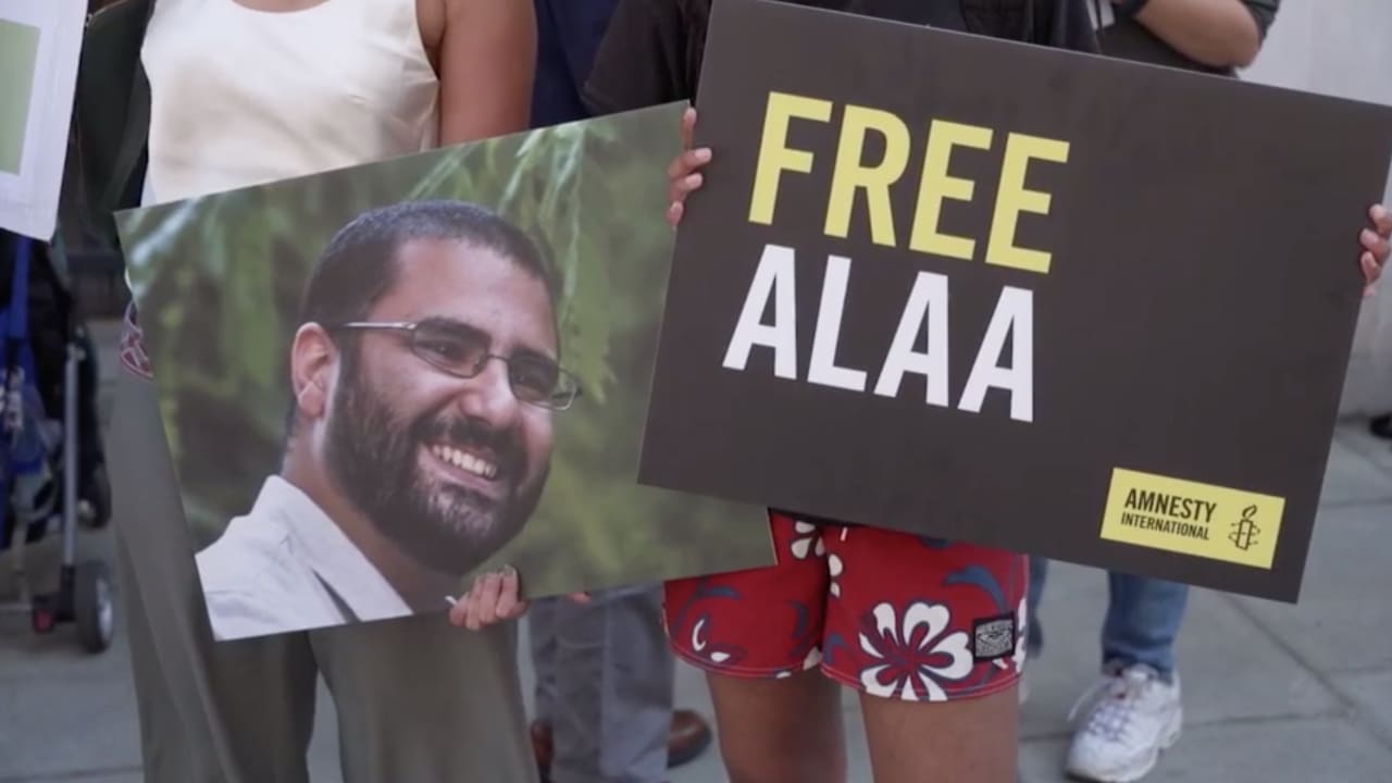 هل سلطت قضية الناشط علاء عبد الفتاح الضوء على ما يحدث في سجون مصر؟