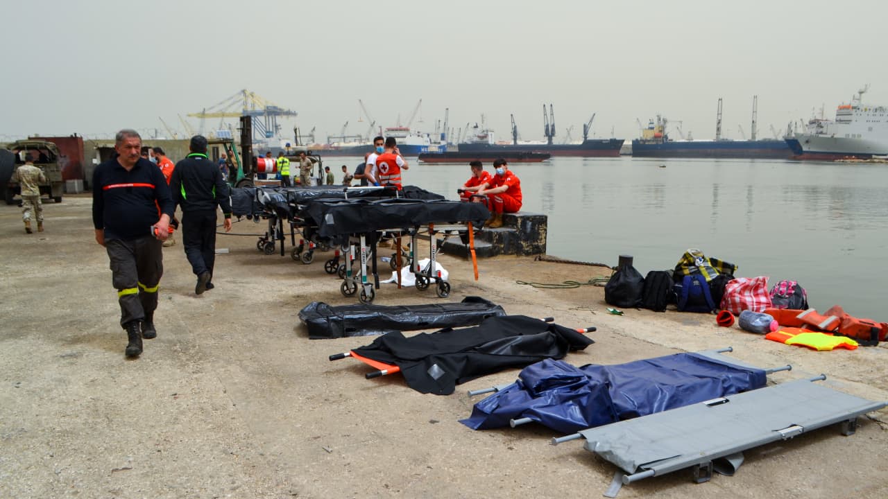 "انتظرنا الغواصة 4 أشهر" والنتيجة.. لم تننشل الجثث ولا حتى زورق الموت من المياه اللبنانية