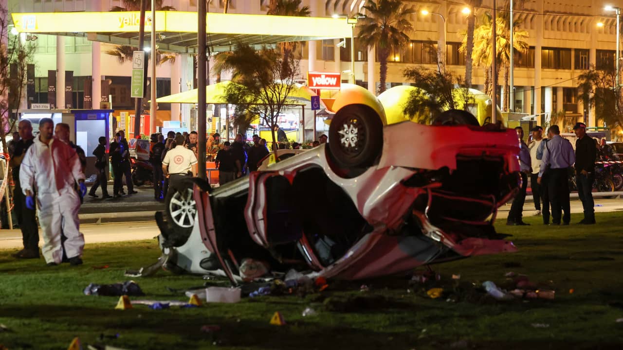 3 قتلى بهجومين في تل أبيب والضفة الجمعة مع استمرار التوترات بأعقاب الضربات الإسرائيلية