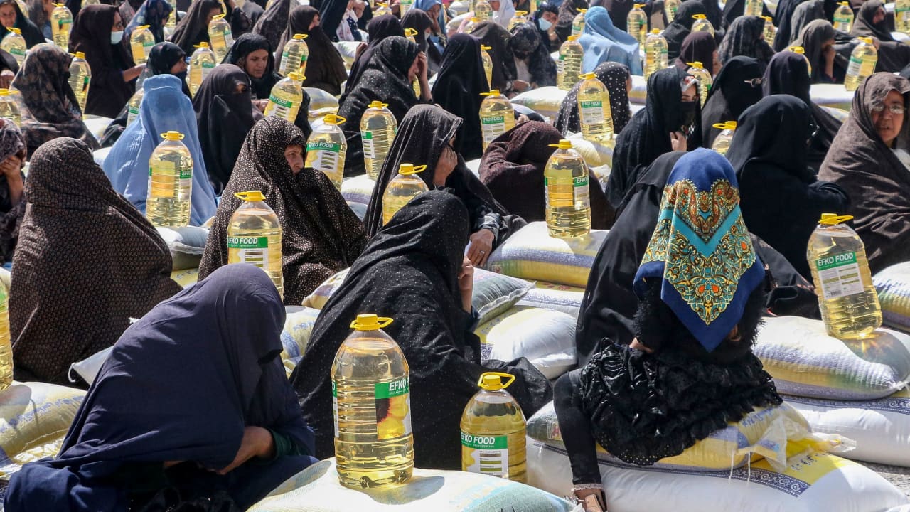 "أمر غير مسبوق".. مجلس الأمن يدين حظر طالبان النساء من العمل في الأمم المتحدة