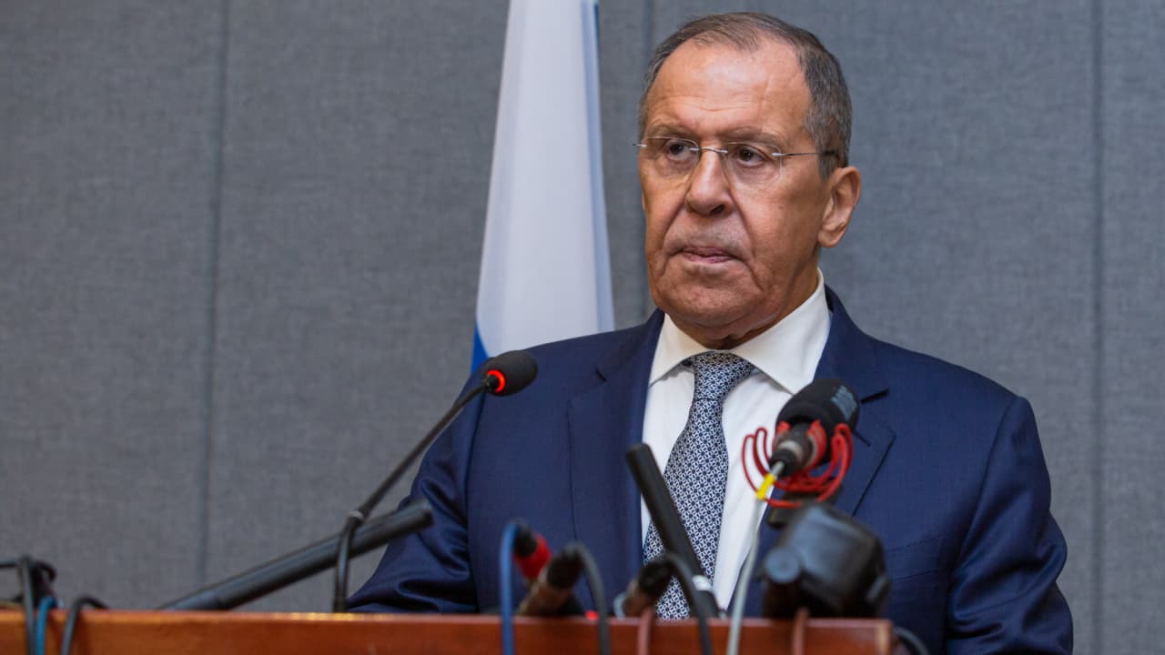 وزير خارجية روسيا خلال لقائه مالك عقار: مهتمون باستقرار الوضع في السودان