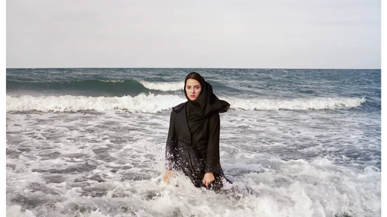 كيف تُسمع المصورات الفوتوغرافيات أصواتهن في إيران؟