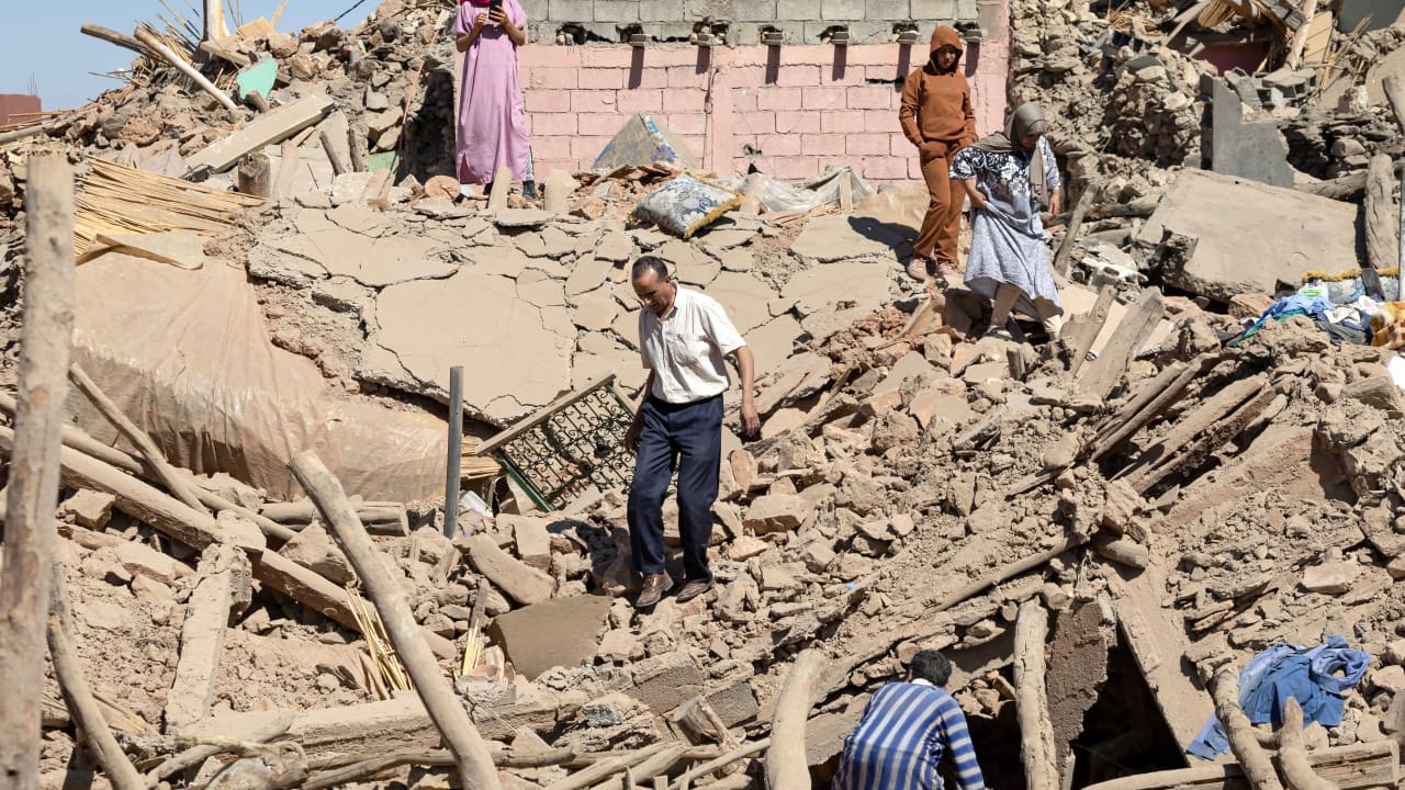 للمرة الثانية.. الجزائر تعرض تقديم مساعدات وإرسال فريق إنقاذ للمغرب بعد الزلزال