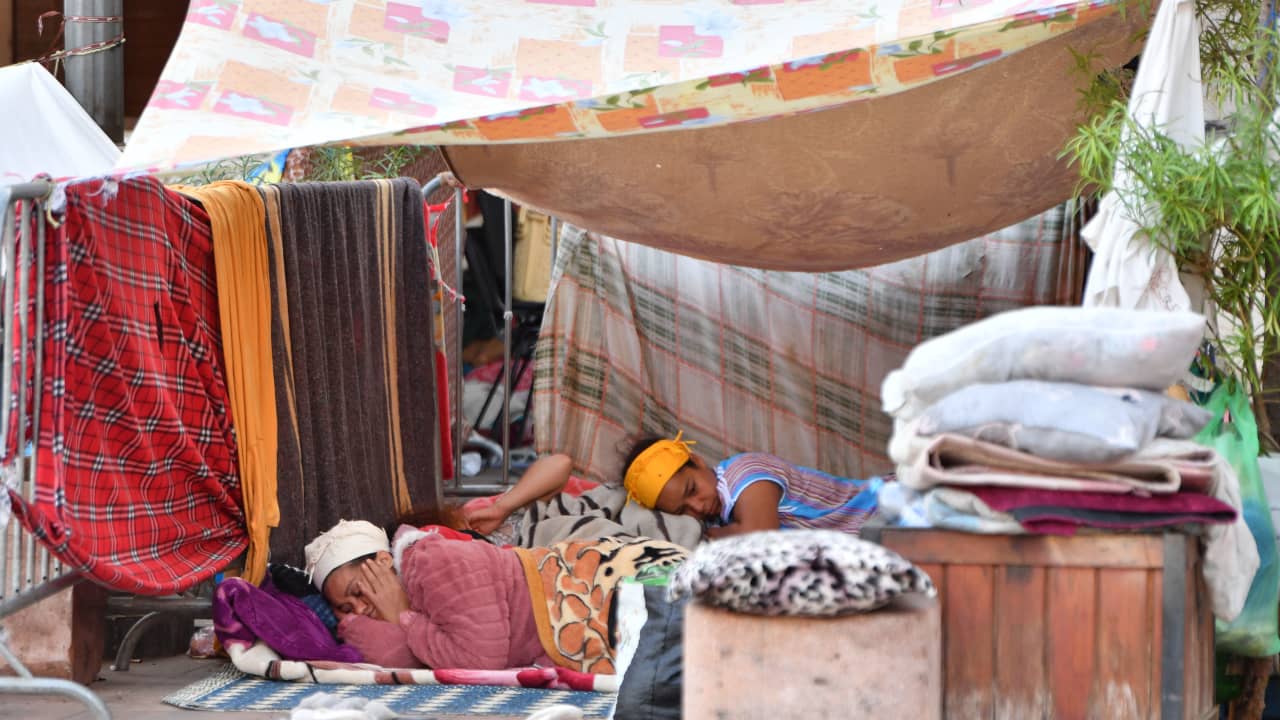ناجون من زلزال المغرب يروون لـCNN قصصا محزنة عن فقدان أحبائهم وحياتهم الشاقة