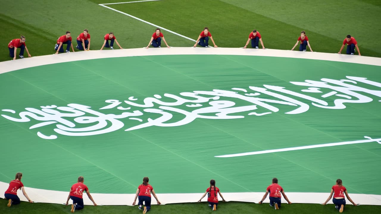 السعودية تعلن نيتها الترشح لاستضافة كأس العالم 2034.. ومحمد بن سلمان يعلق