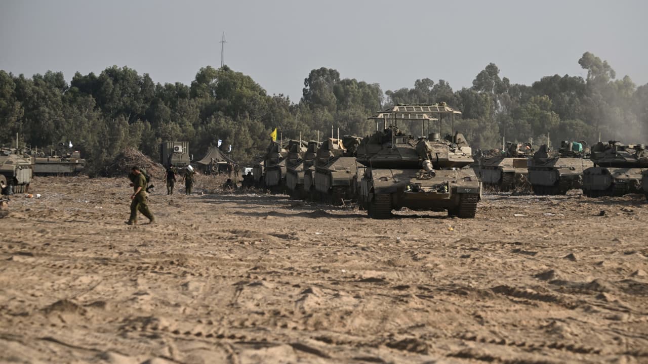 "انتقدت العجز الكامل للمجتمع الدولي".. مصر تحذر من الهجوم الإسرائيلي البري على غزة وتعطيل دخول المساعدات
