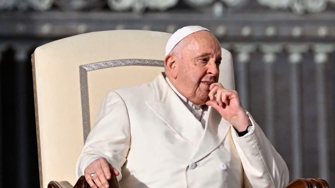 غياب البابا فرنسيس عن صلاته التقليدية الأحد.. ما السبب؟