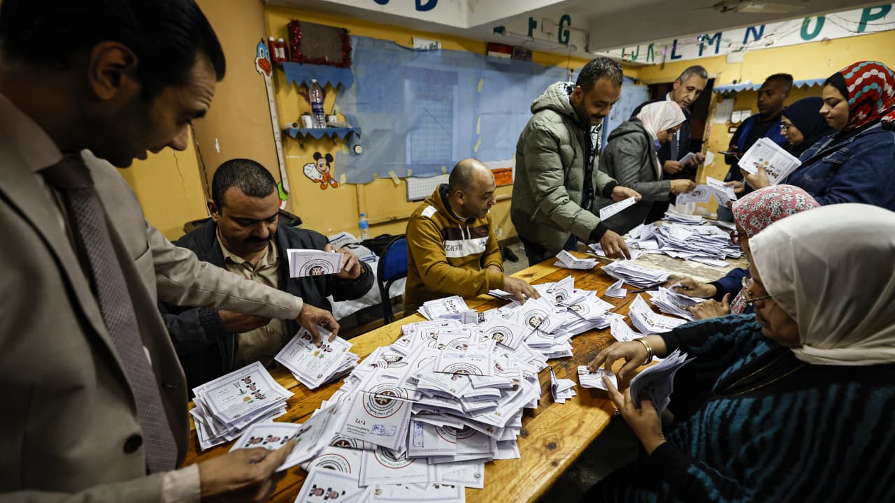 مصر.. هيئة الانتخابات تعلن نسبة المشاركة والأصوات الباطلة في الاقتراع الرئاسي