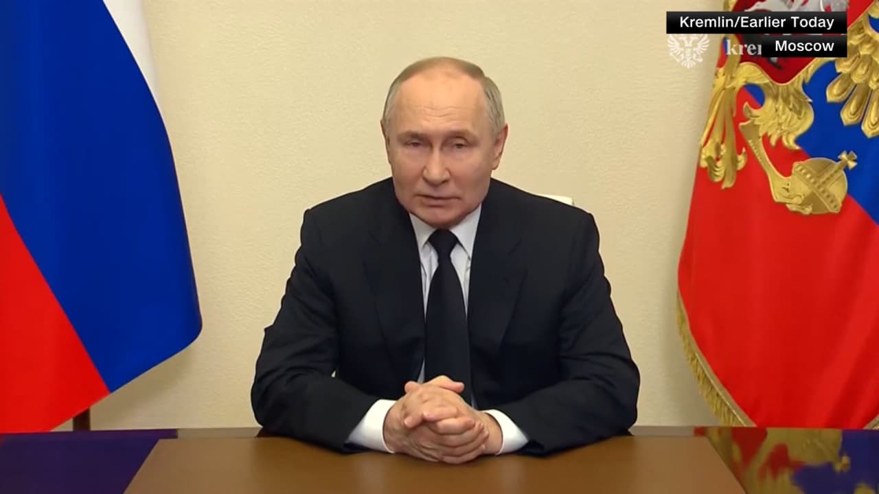 "همجي".. شاهد رد بوتين على "الهجوم الإرهابي" في قاعة موسيقية بموسكو