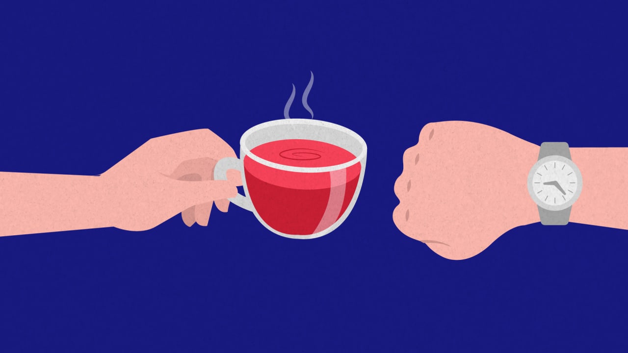 ما الحالة التي يجب أن تتجنب فيها شرب الشاي بعد الطعام مباشرة؟