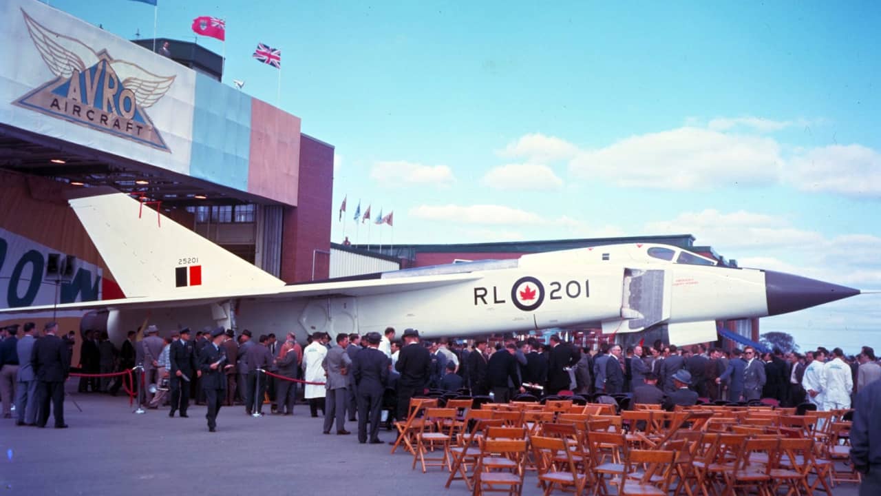 كيف تحوّل حلم كندا بامتلاك طائرة مقاتلة اعتراضية إلى كابوس وطني