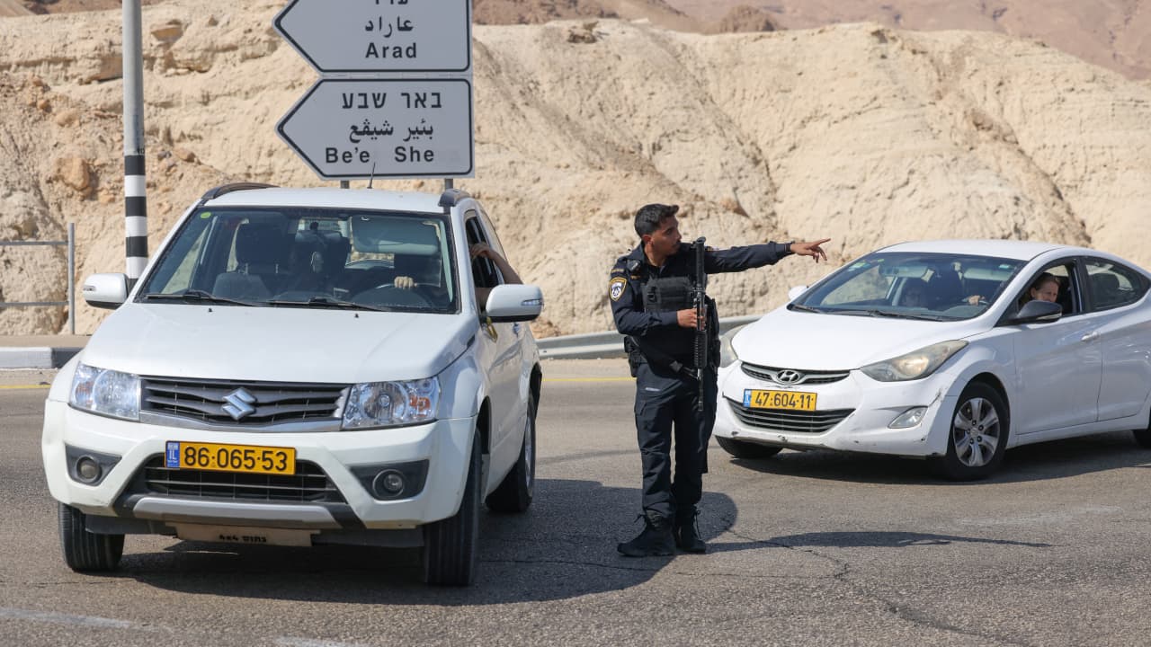 الأردن.. عملية "البحر الميت" تشعل جدلا بين "المباركة" ووصفها بـ"الفردية"