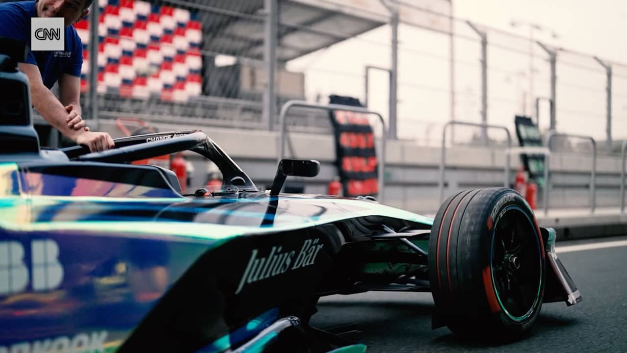 كواليس السباق الافتتاحي لبطولة فورمولا إي جدة