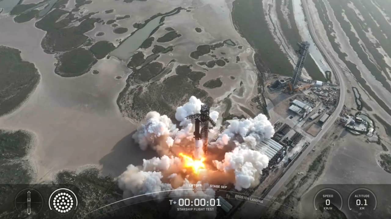 “سبيس إكس” تستعد لإطلاق رحلتها التجريبية لأقوى صاروخ فضائي تم بناؤه على الإطلاق