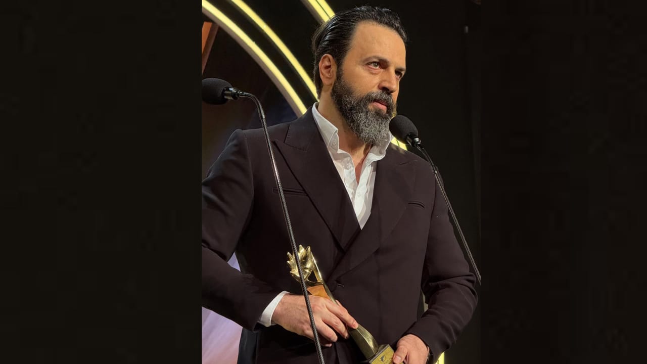 على طريقة "موسى" في "تحت سابع أرض".. تيم حسن للبنوك اللبنانية من حفل الـ "Murex ": "وين مصارينا؟" 