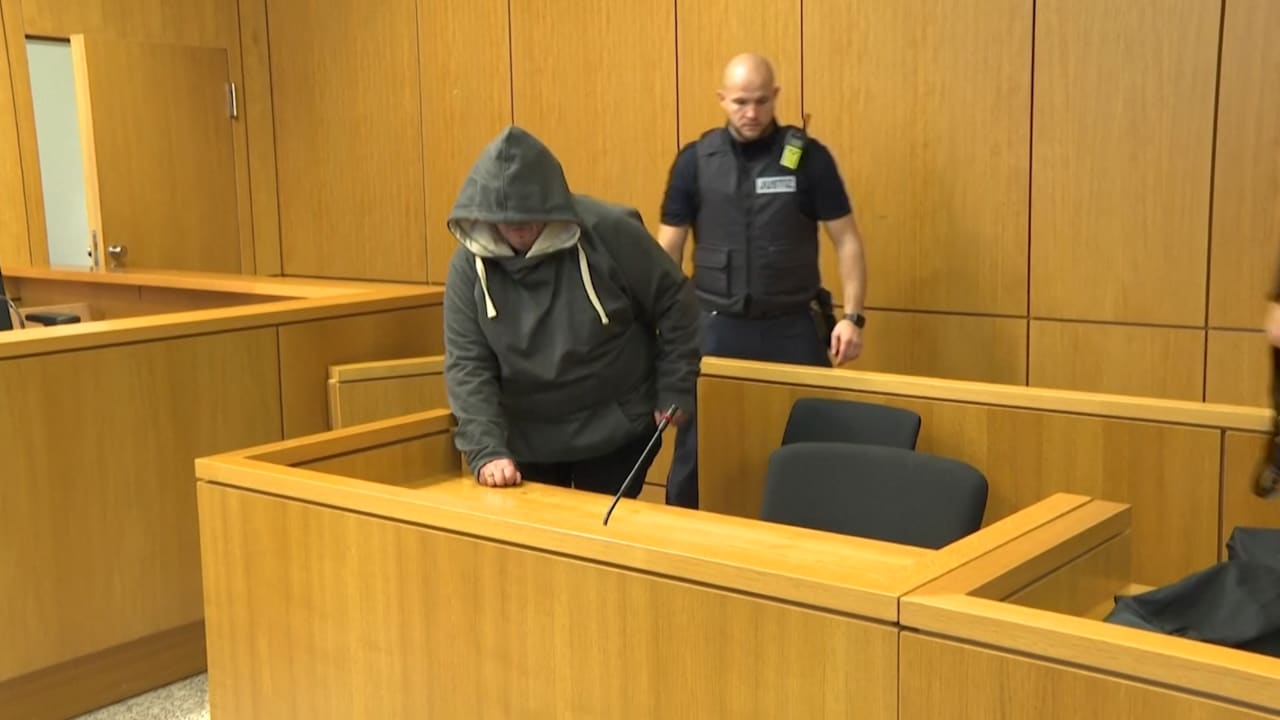 محاكمة هزت ألمانيا.. رجل يُدان باغتصاب زوجته وتصويرها ونشر جرائمه على الانترنت