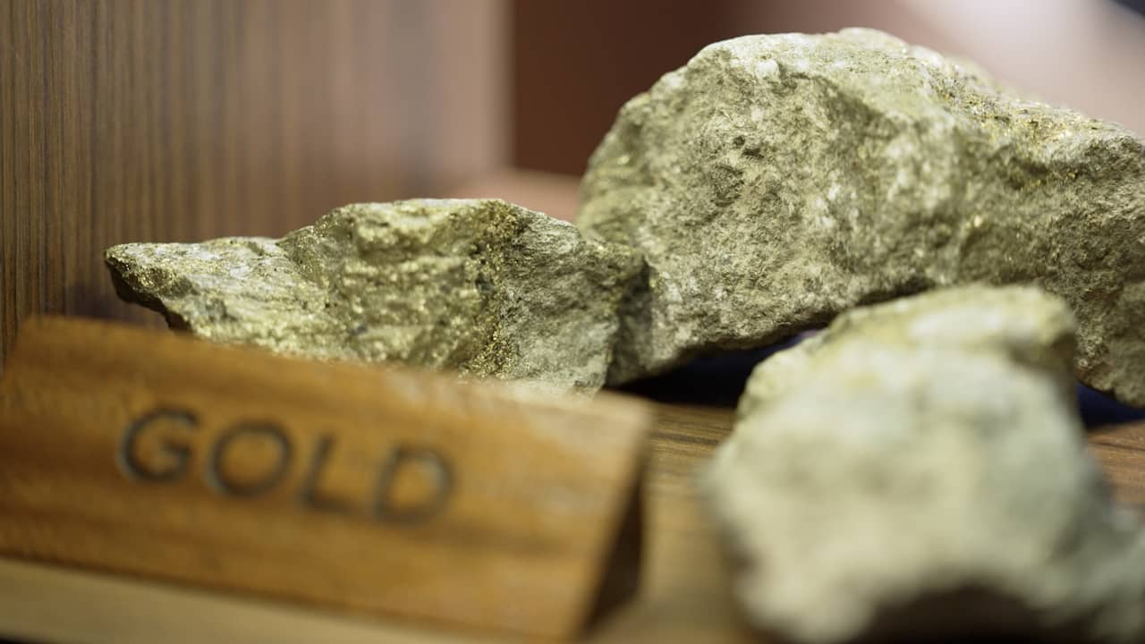 رغم ارتفاع أسعاره.. هل تظهر فرص جديدة للاستثمار في الذهب؟