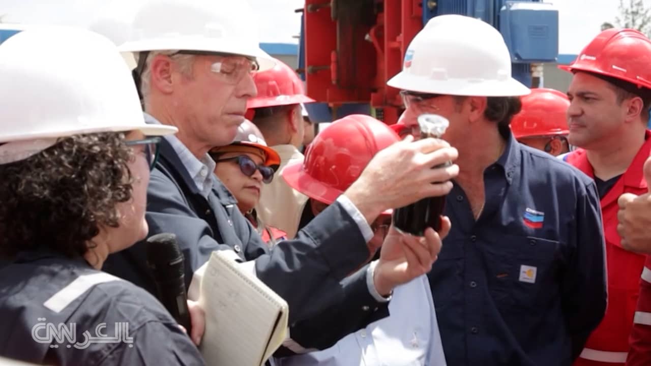 وزير الطاقة الأمريكي يتفقد منشأة نفطية في فنزويلا برفقة الرئيسة بالوكالة