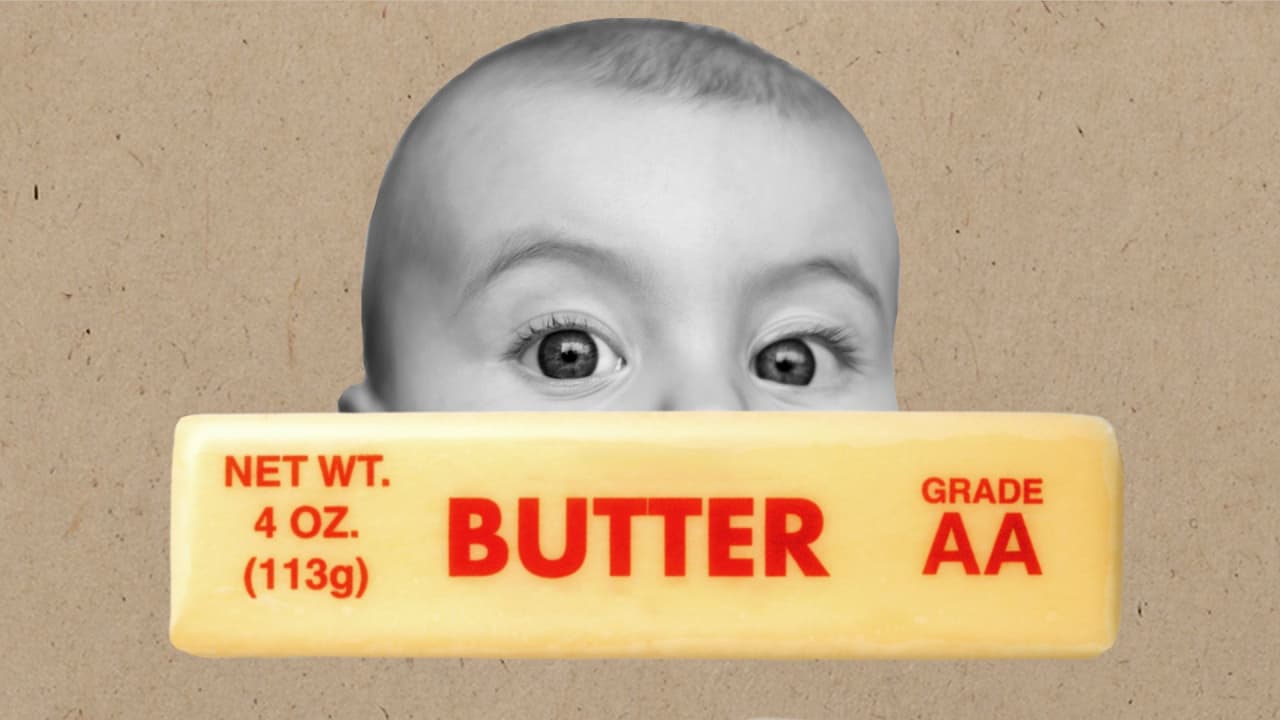 صيحة إطعام الزبدة للأطفال الرضع على تيك توك: فوائدها ومخاطرها