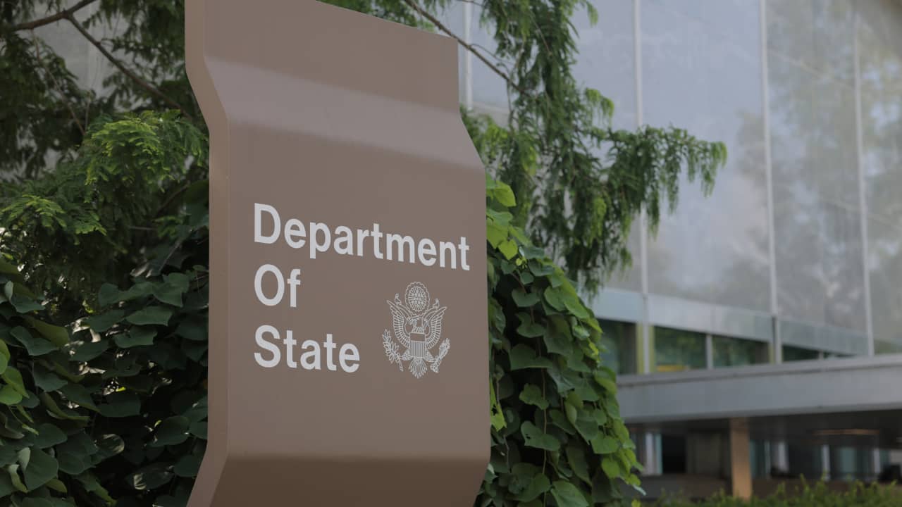 إدارة ترامب تتجاوز الكونغرس لتسريع بيع أسلحة بمليارات الدولارات للإمارات والكويت