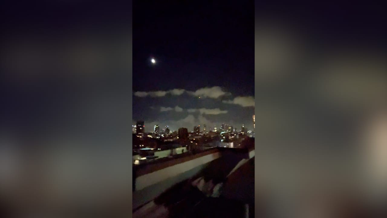 شاهد.. دوي صفارات الإنذار بتل أبيب عقب إعلان وقف إطلاق النار مع إيران