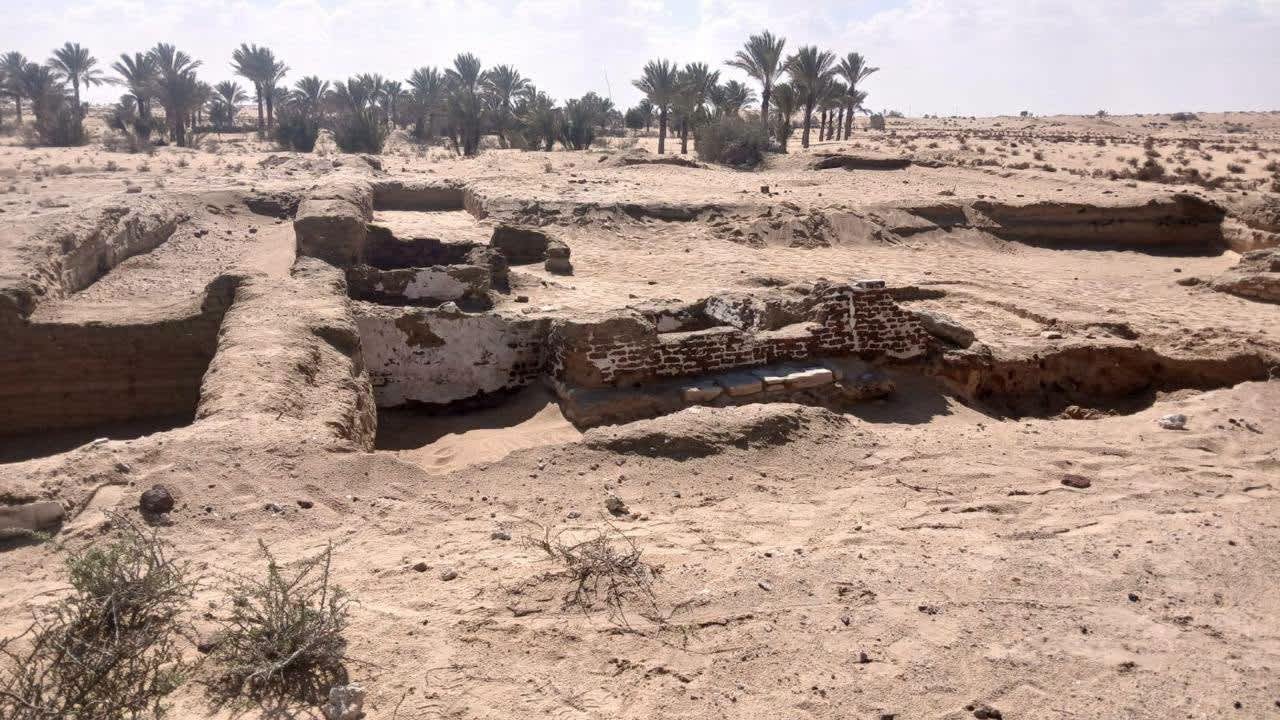 مصر.. الكشف عن بقايا "خان تاريخي" لاستراحة الحجاج والتجار بشمال سيناء