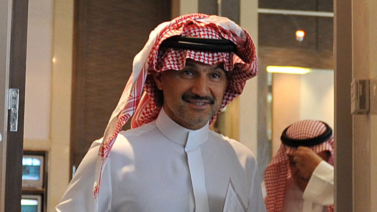 السعودية.. الوليد بن طلال ينشر فيديو لبرج جدة وكم وصل ارتفاعه للآن