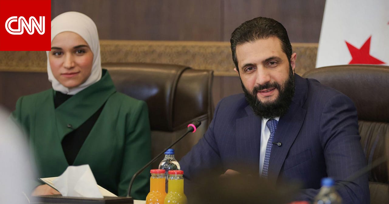 "كون وحش مثل أبوك".. جملة أحمد الشرع لابن "شهيد" تشعل تفاعلا