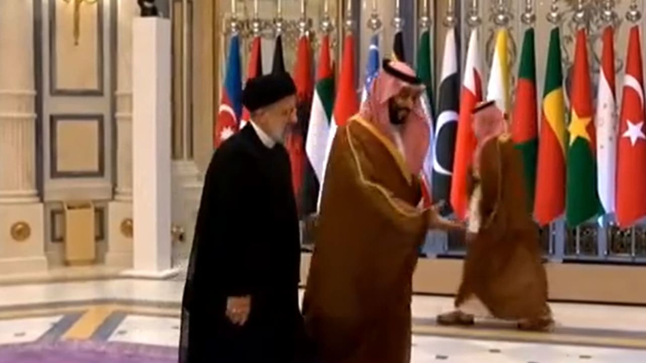 ما مدى أهمية حضور رئيس إيران القمة العربية الإسلامية في السعودية؟